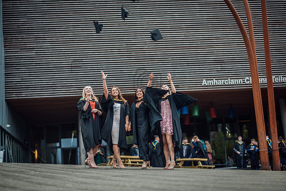 Mary I Grads Friday 015