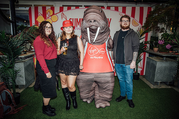 Virgin Summer Party Limk 051