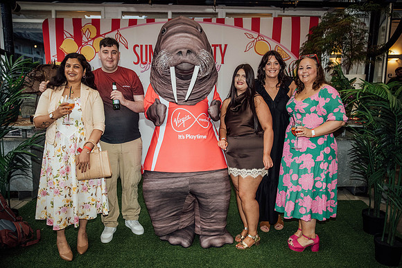 Virgin Summer Party Limk 056