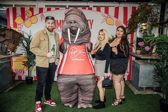 Virgin Summer Party Limk 065