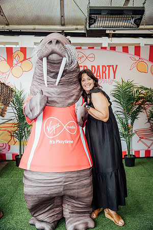 Virgin Summer Party Limk 075