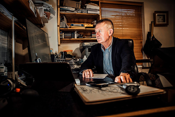 Michael Kelleher Doctor Lahinch 005